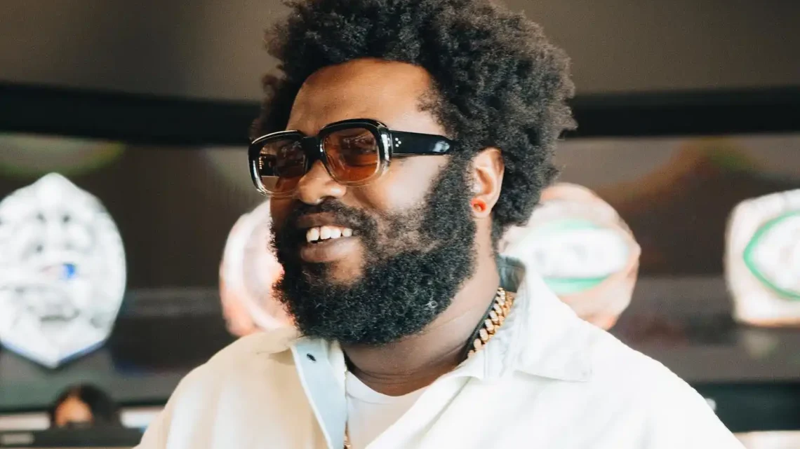 Age & Career Of James Fauntleroy