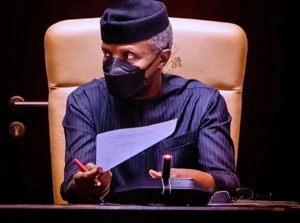 BREAKING: FG Bans Foreigners From Buying Agric Produce Directly From Farmers
