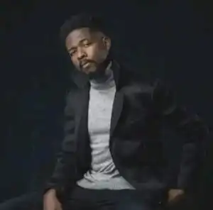 Johnny Drille Ft. Ladipoe – Hold On
