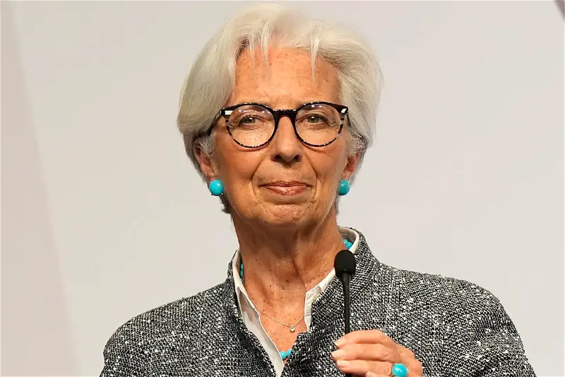Eurozone sinks into recession over cost of living crisis
