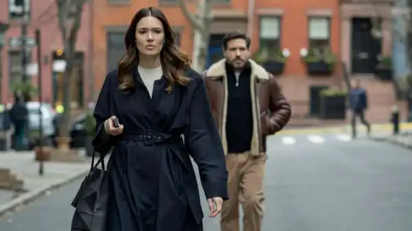 Dr. Death’s Mandy Moore on Why She Couldn’t Say No to Peacock Series