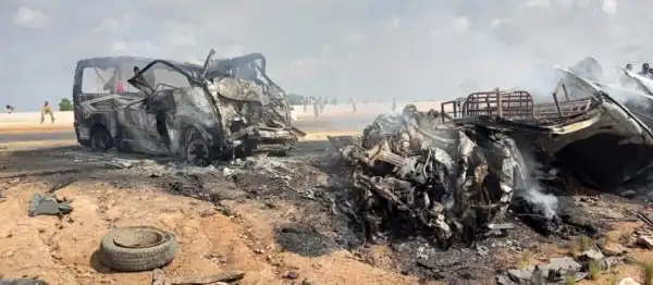 30 Dead, Others Injured In Kaduna Auto Crash (Video)