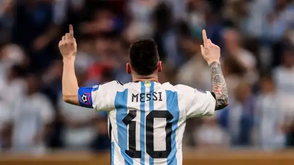 Jurgen Klopp hails Lionel Messi as 