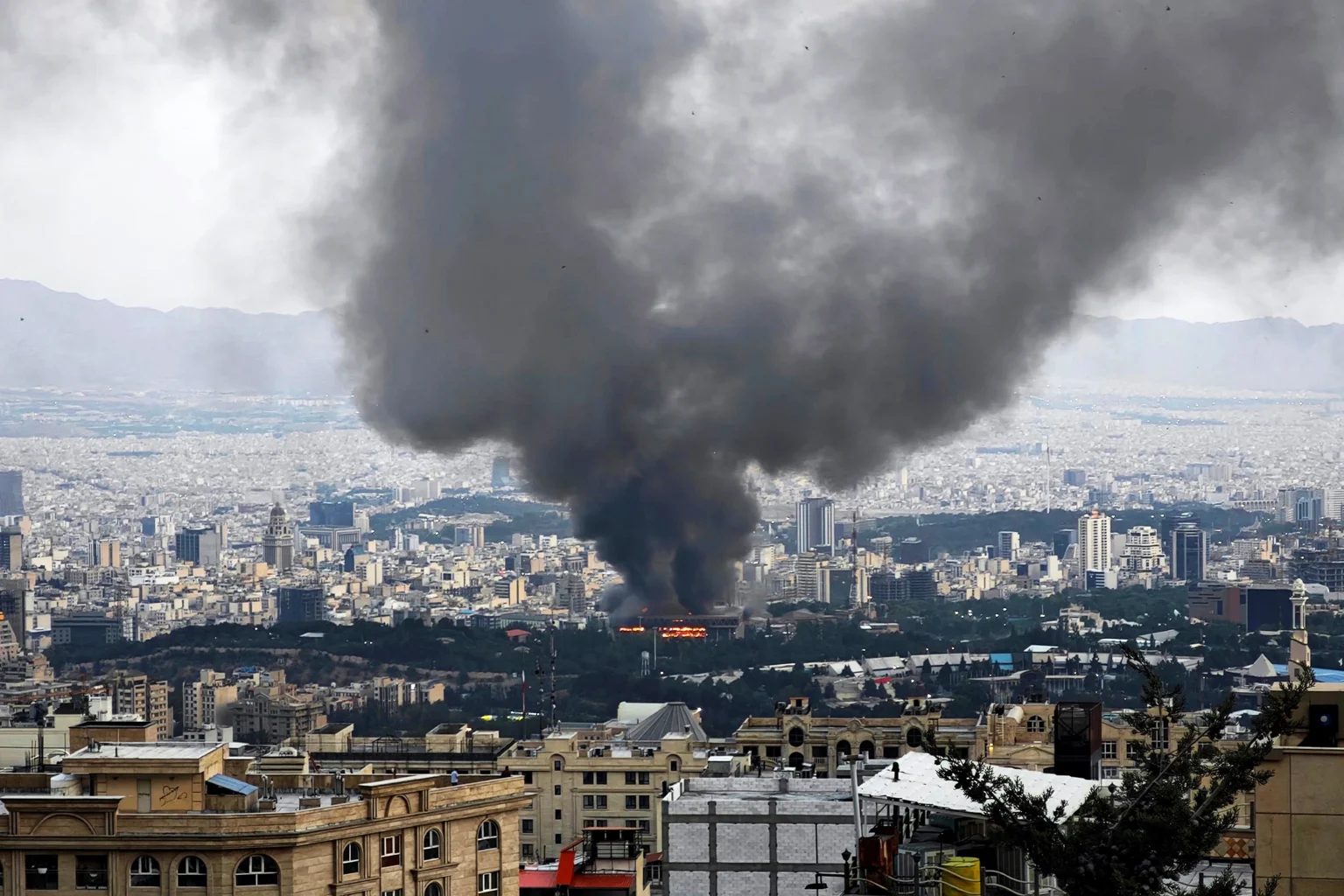 War: Expert lists 3 ways Iran may retaliate US attack