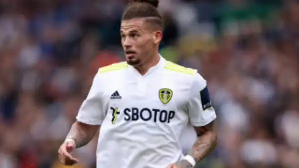 Aston Villa ahead of Man Utd for Leeds midfielder Kalvin Phillips