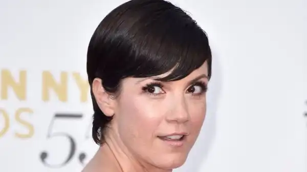 Net Worth Of Zoe McLellan