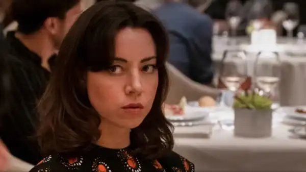 The White Lotus’ Aubrey Plaza Reveals Why She Hasn’t Seen the Show