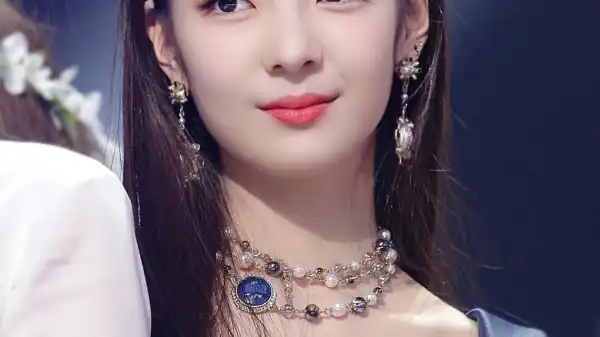 Career & Net worth of Lia