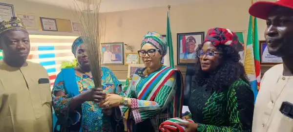 Former ADC national woman leader, Kayauta Yakubu, officially received in APC