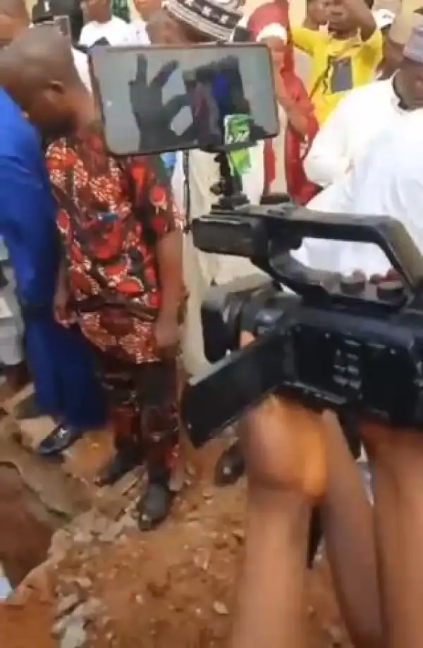 Nigerian Singer, Pasuma’s Mother Laid To Rest In Lagos (Video)