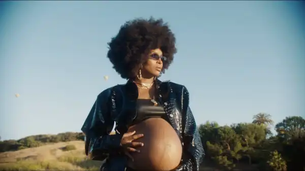 Ciara - Rooted ft. Ester Dean (Video)