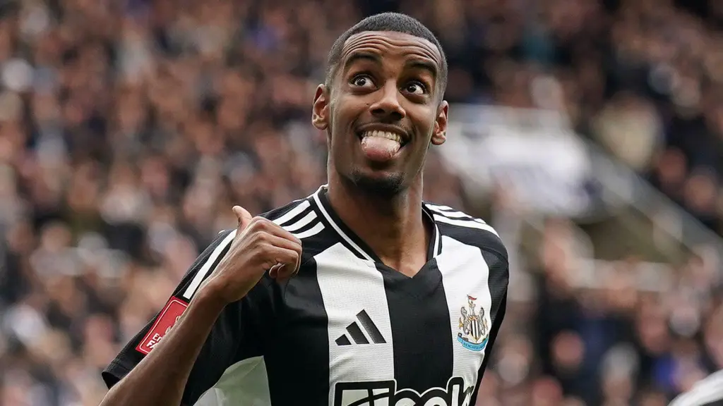 Transfer: Liverpool takes step to sign Isak as Toure completes Man City move