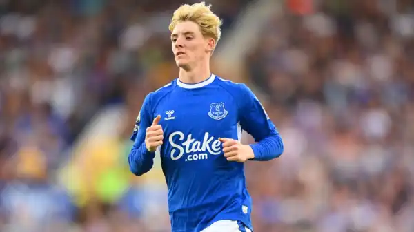 Everton reject £45m bid from Chelsea for Anthony Gordon