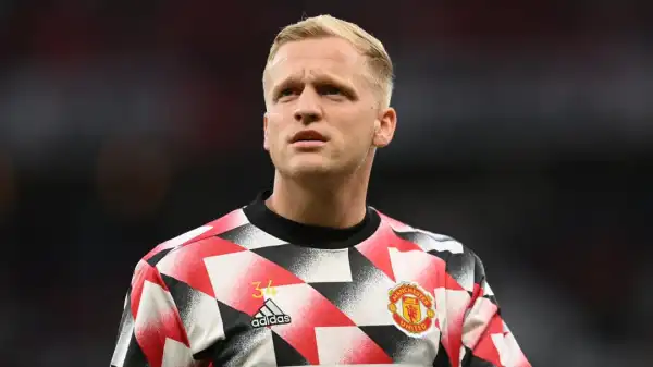 Man Utd open to Donny van de Beek exit