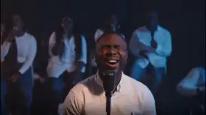 Dennis Darkwa - Pour It (Video)