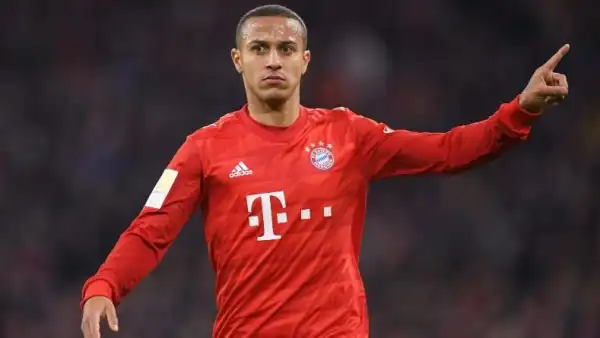 Bayern Munich Hints Thiago Alcantara Has Agreed Terms With Liverpool Or Man Utd