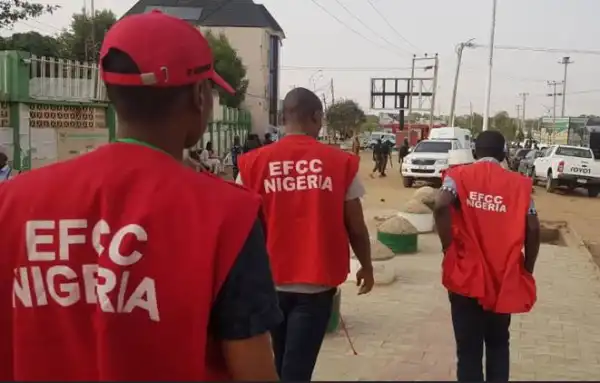 Court Orders Internet Fraudster To Clean EFCC Premises For 3 Days