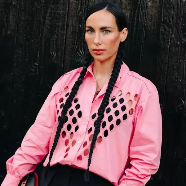 Career & Net Worth Of Julia Lang