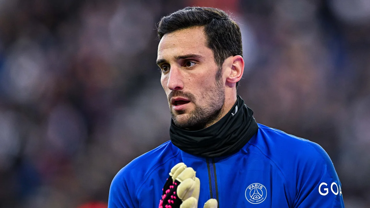 Paris Saint-Germain goalkeeper, Sergio Rico seriously injured in horse accident