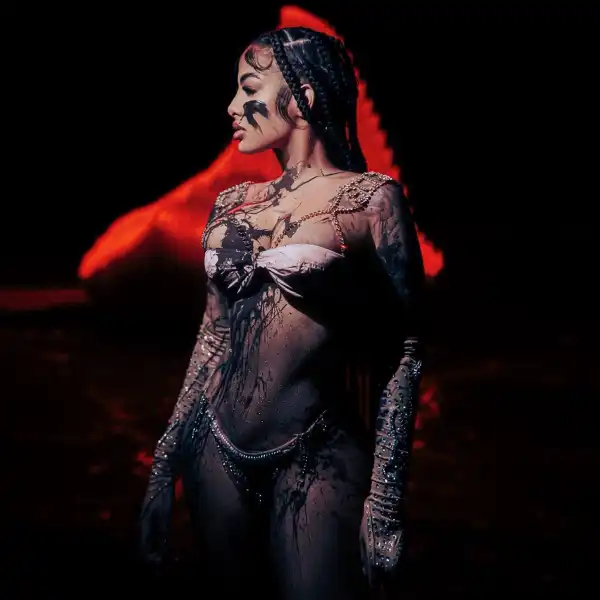 Yailin La Mas Viral Ft. Ben El & 6IX9INE – FEEFAFO