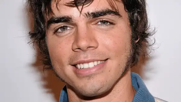 Age & Career of Reid Ewing