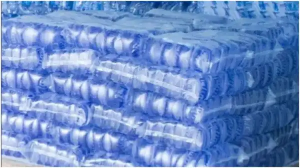 ‘Buhari Has Finally Finished Us’ – Nigerians Cry Out as ‘Pure Water’ Now Sells For N300, N400 Per Bag