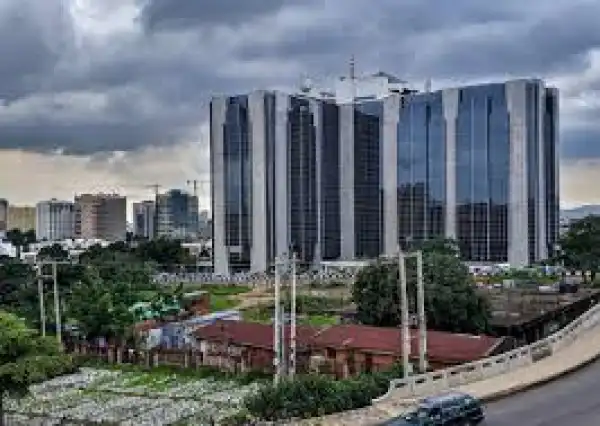 New Notes: Question For Those Defending Emefiele