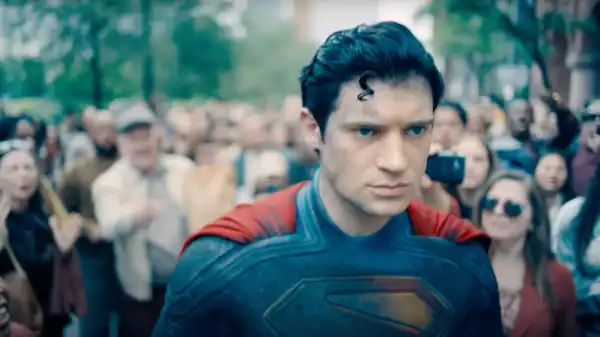 Superman Trailer Fans Think Batman v Superman’s Plot Was Very Similar