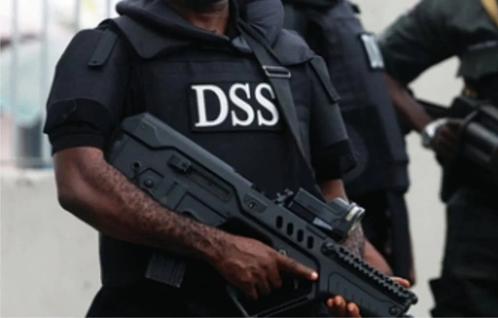DSS nab illegal checkpoint operator in Benue