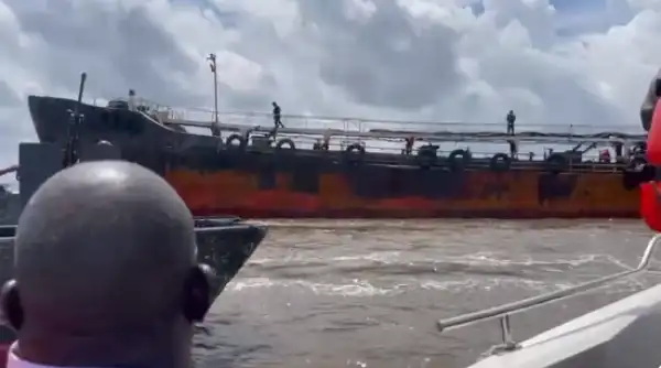 Private security contractors intercept 800, 000 litre capacity vessel with stolen crude oil