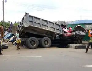 Truck crushes motorcyclist to death in Ikorodu, Lagos