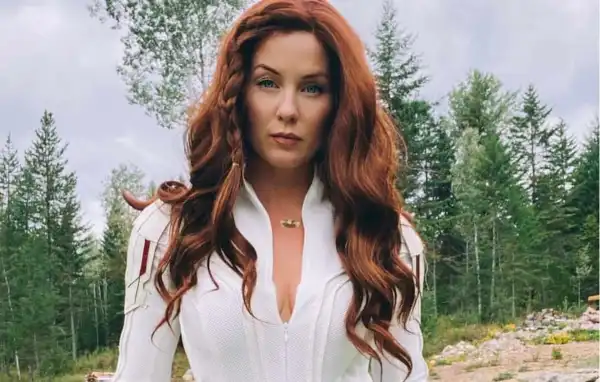 Biography & Career Of Kat Wonders