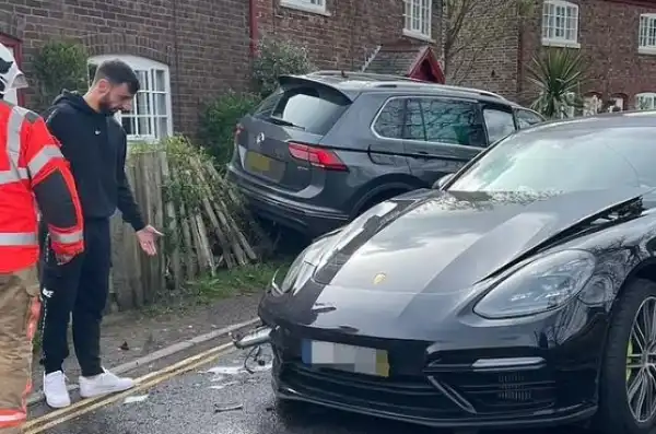 Manchester United Star Bruno Fernandes Involved In A Car Crash (Photos)