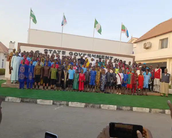 NSA hands over 100 rescued St Mary’s Catholic School children to Niger Govt