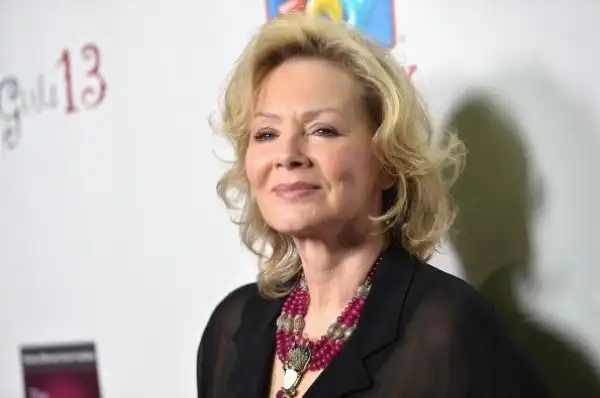 Biography & Career Of Jean Smart